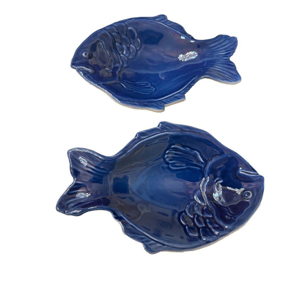Williams Sonoma Blue 9" Fish Plates Snack Dessert SET OF Two Coastal Beach Sea